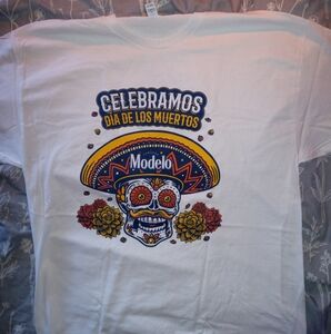 Modelo tshirt